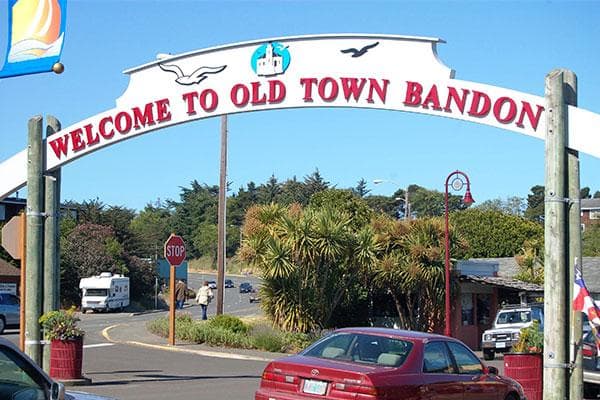 Walk Through Old Town Bandon