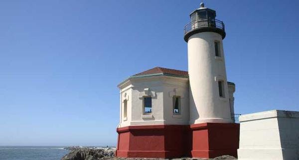 Visit Bullards Beach & Coquille River Lighthouse